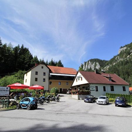 Gasthaus Blunzenwirt Leilighet Breitenstein Eksteriør bilde